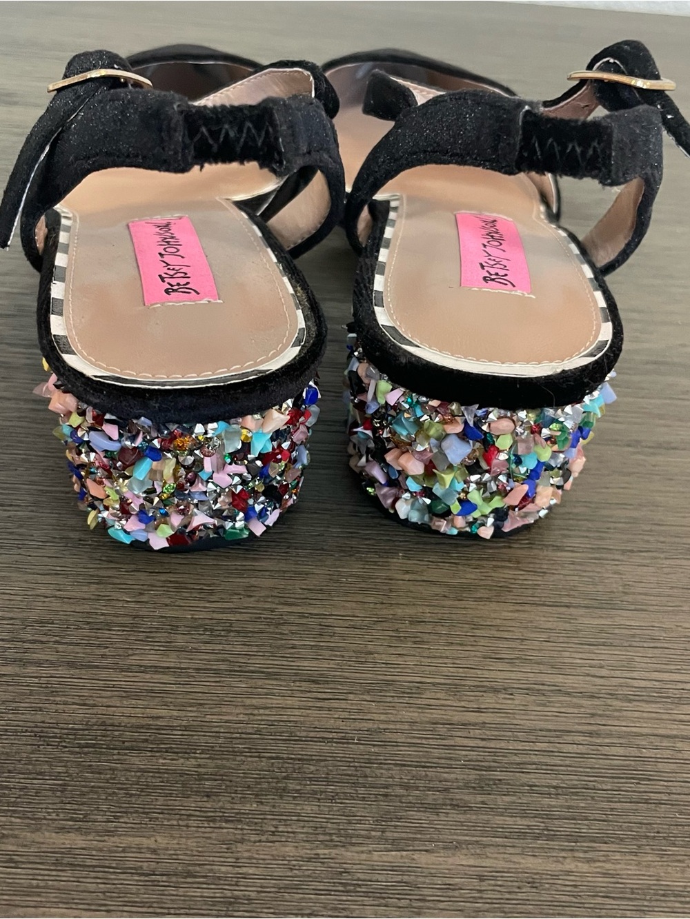 Betsey Johnson Lena Black Velvet Ankle Strap Pumps Glitter Block Heel Size 9 - Picture 4 of 9